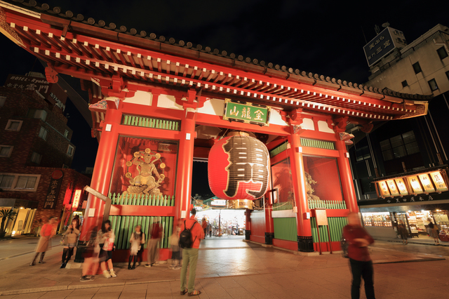 Asakusa Kaminarimon Gate